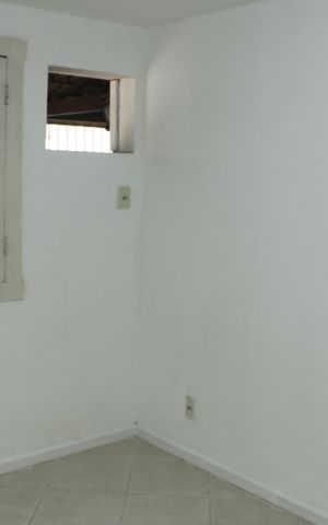 Casa para alugar com 43m², 1 quarto e sem vagaquarto