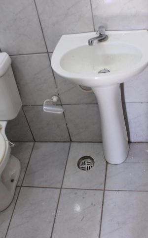 Casa à venda com 230m², 4 quartos e 6 vagasBanheiro da 4ª Suíte