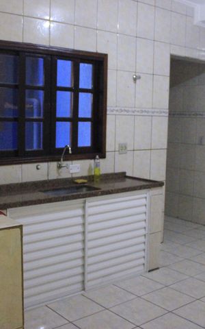 Casa à venda com 230m², 4 quartos e 6 vagasCozinha
