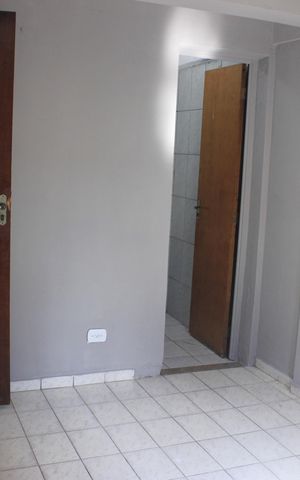 Casa à venda com 230m², 4 quartos e 6 vagasQuarto de empregada ( 4ª Suíte)