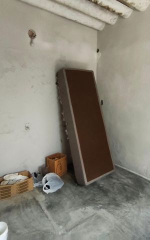 Casa à venda com 100m², 3 quartos e 2 vagasEdícula - Sala