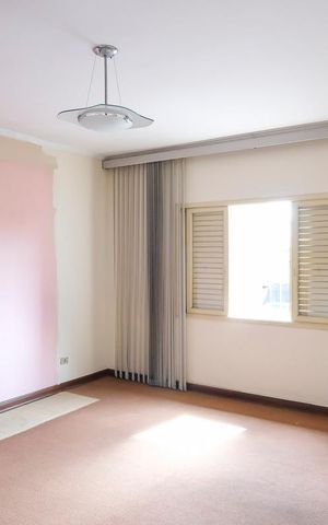 Casa à venda com 200m², 3 quartos e 4 vagasQuarto 1