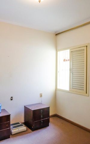 Casa à venda com 200m², 3 quartos e 4 vagasQuarto 2