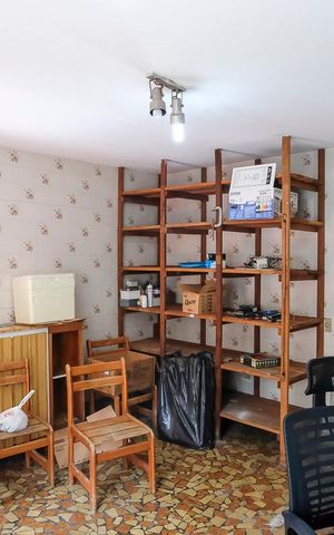 Casa à venda com 200m², 3 quartos e 4 vagasQuarto de Serviço