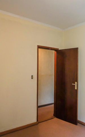 Casa à venda com 200m², 3 quartos e 4 vagasQuarto 2