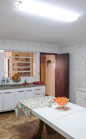Casa à venda com 200m², 3 quartos e 4 vagasCozinha