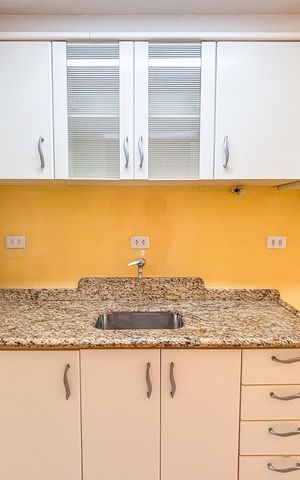 Apartamento à venda com 43m², 1 quarto e 1 vaga Apartamento à venda com 43m², 1 quarto e 1 vagaCozinha