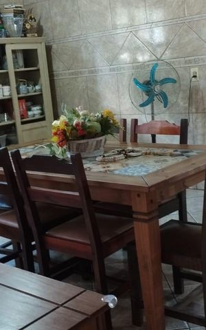 Casa à venda com 160m², 3 quartos e 3 vagas Casa à venda com 160m², 3 quartos e 3 vagasCozinha