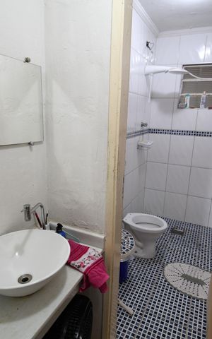 Casa à venda com 160m², 2 quartos e 1 vagaBanheiro