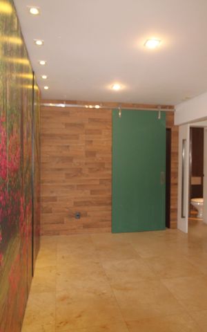 Apartamento à venda com 280m², 4 quartos e 4 vagasHall