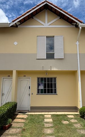 Casa de condomínio à venda com 100m², 2 quartos e 1 vaga Casa de condomínio à venda com 100m², 2 quartos e 1 vagaFachada