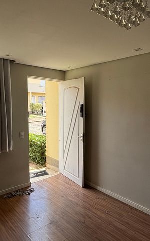 Casa de condomínio à venda com 100m², 2 quartos e 1 vaga Casa de condomínio à venda com 100m², 2 quartos e 1 vagaSala