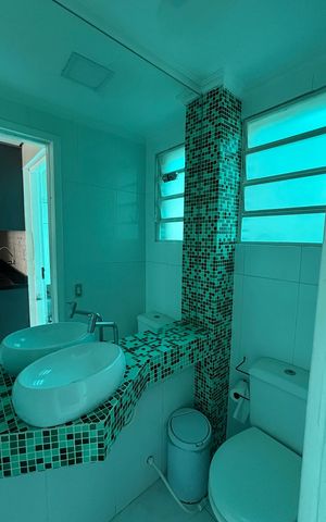 Casa de condomínio à venda com 100m², 2 quartos e 1 vaga Casa de condomínio à venda com 100m², 2 quartos e 1 vagaBanheiro de Serviço