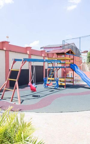 Casa de condomínio à venda com 100m², 2 quartos e 1 vaga Casa de condomínio à venda com 100m², 2 quartos e 1 vagaÁrea comum