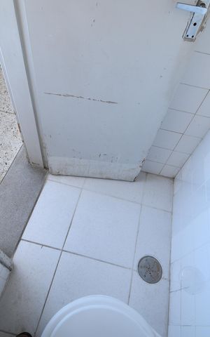 Apartamento à venda com 124m², 2 quartos e sem vagaBanheiro de serviço