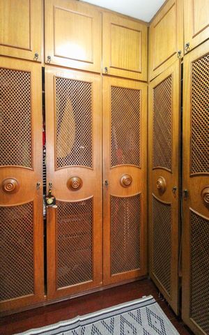 Casa à venda com 858m², 4 quartos e 4 vagasCloset da Suíte