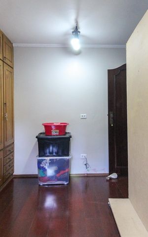 Casa à venda com 858m², 4 quartos e 4 vagasQuarto 3