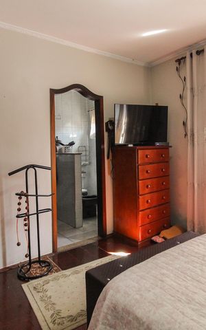 Casa à venda com 858m², 4 quartos e 4 vagasSuíte