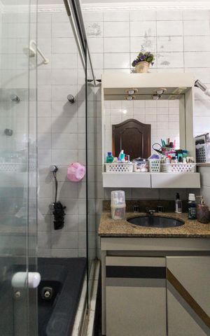Casa à venda com 858m², 4 quartos e 4 vagasBanheiro da Suíte