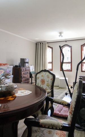 Casa à venda com 858m², 4 quartos e 4 vagasSala 2
