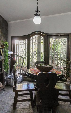 Casa à venda com 858m², 4 quartos e 4 vagasSala 1