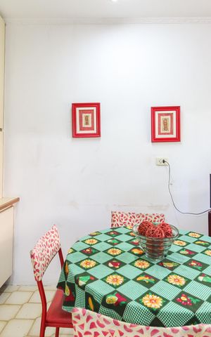 Casa à venda com 858m², 4 quartos e 4 vagasCopa