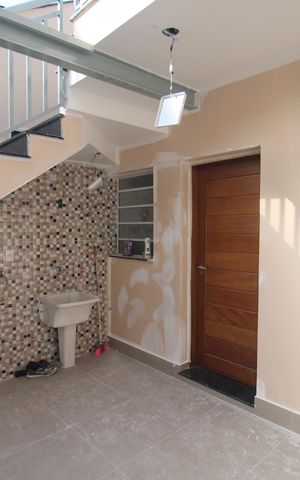 Casa para alugar com 60m², 2 quartos e sem vagaÁrea de Serviço
