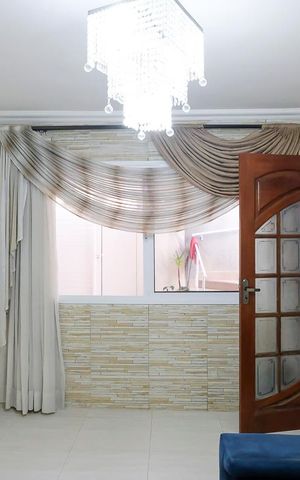 Casa para alugar com 115m², 2 quartos e 1 vagaSala