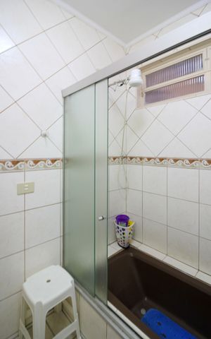 Casa à venda com 346m², 4 quartos e 3 vagasBanheiro Social