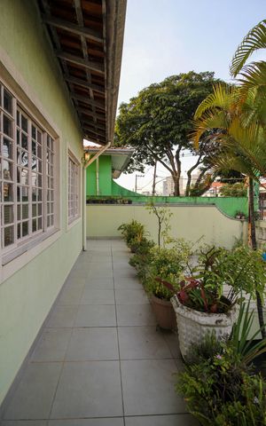 Casa à venda com 346m², 4 quartos e 3 vagasTerraço
