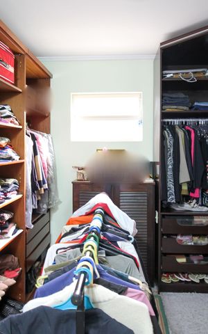 Casa à venda com 346m², 4 quartos e 3 vagasCloset Suíte 1