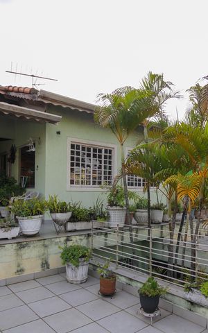 Casa à venda com 346m², 4 quartos e 3 vagasTerraço