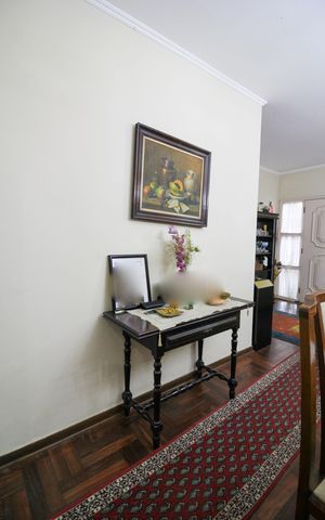 Casa à venda com 346m², 4 quartos e 3 vagasSaleta