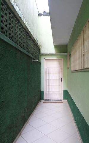 Casa à venda com 346m², 4 quartos e 3 vagasQuintal