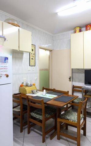 Casa à venda com 346m², 4 quartos e 3 vagasCozinha