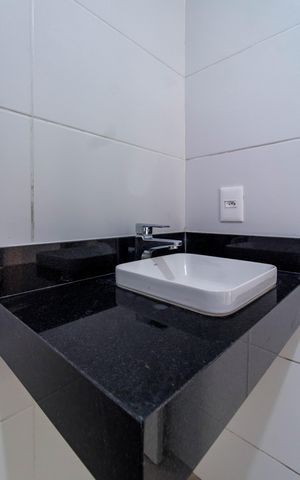 Casa de condomínio à venda com 209m², 3 quartos e 2 vagas Casa de condomínio à venda com 209m², 3 quartos e 2 vagasLavabo