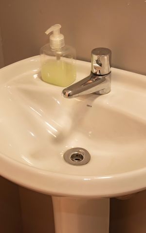 Apartamento à venda com 163m², 3 quartos e 2 vagasBanheiro de Serviço