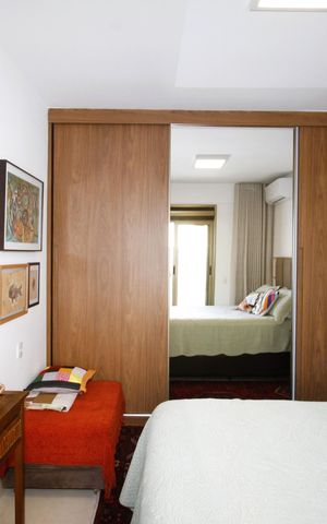 Apartamento à venda com 200m², 2 quartos e 2 vagasSuíte