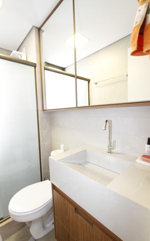 Apartamento à venda com 200m², 2 quartos e 2 vagasBanheiro Social