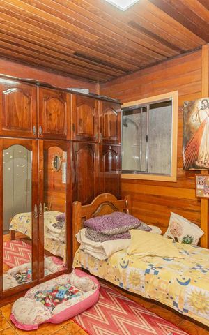 Casa à venda com 500m², 5 quartos e 2 vagasQuarto 2