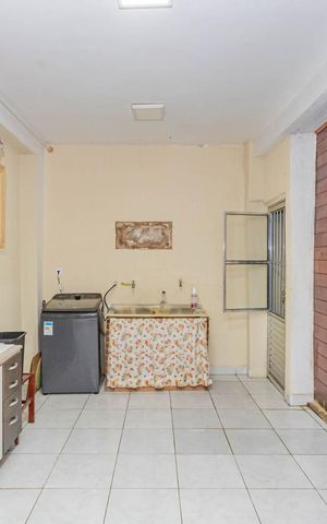 Casa à venda com 500m², 5 quartos e 2 vagasCozinha