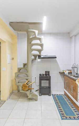 Casa à venda com 500m², 5 quartos e 2 vagasCozinha