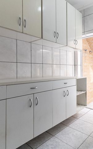 Casa à venda com 140m², 2 quartos e 2 vagasLavanderia