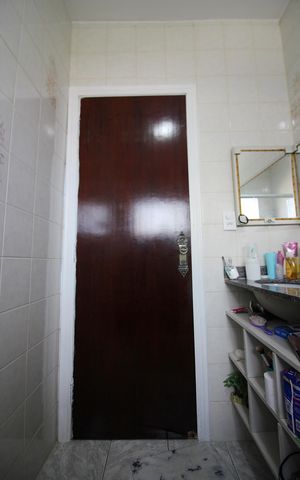 Casa à venda com 210m², 3 quartos e 2 vagasBanheiro Social