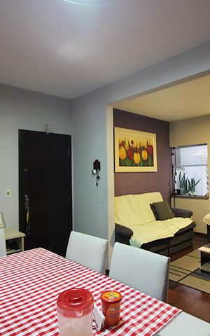 Casa à venda com 210m², 3 quartos e 2 vagasSala