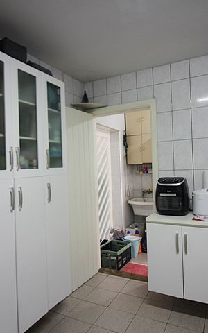 Casa à venda com 210m², 3 quartos e 2 vagasCozinha