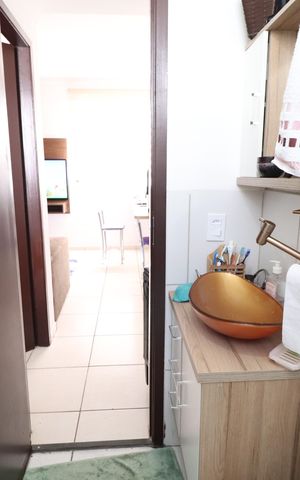 Apartamento para alugar com 65m², 2 quartos e 1 vagaBanheiro Social