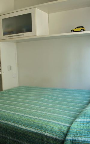 Apartamento à venda com 80m², 2 quartos e 2 vagasQuarto 2