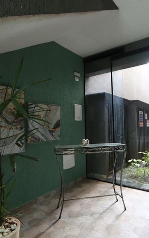 Apartamento à venda com 60m², 2 quartos e sem vagaHall de entrada