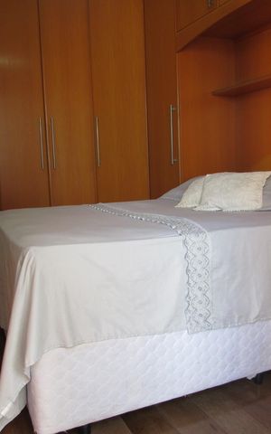 Apartamento à venda com 80m², 3 quartos e 2 vagasQuarto